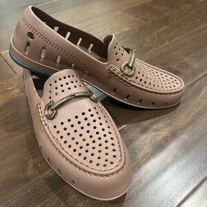 Men’s Size 11 Floafers